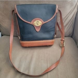 Dooney & Bourke 1980s Calvary Spectator crossbody